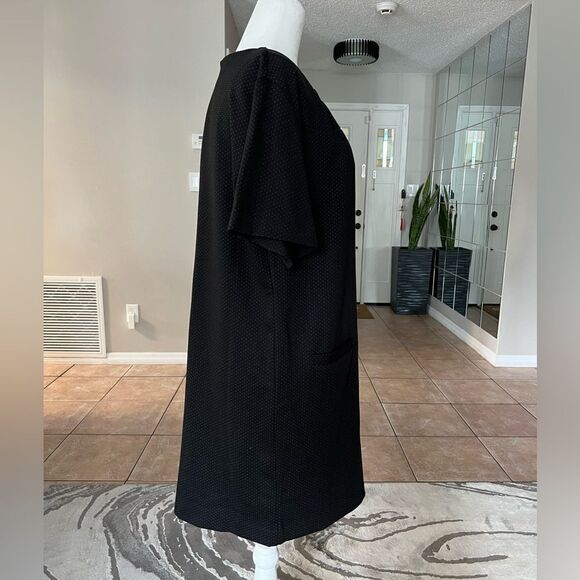 Biancoghiaccio Women’s Mini Short Sleeve Dress - Picture 7 of 14